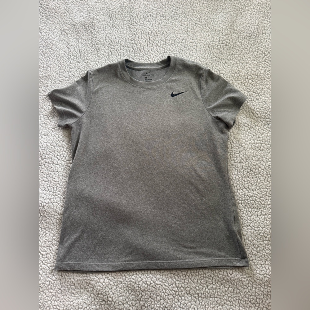 Nike Gray Short Sleeve Crewneck Tee with Black Swoosh